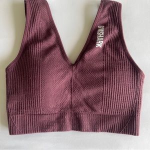 Gym shark sports bra